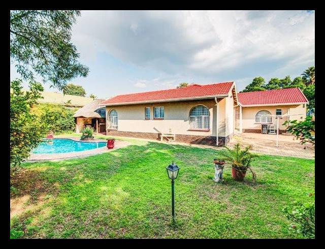 3 BEDROOM HOUSE FOR SALE IN GLEN MARAIS